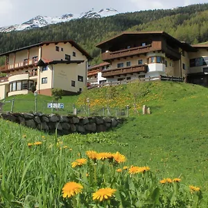 https://a-casa-juwel-apartment.soldenhotels.net
