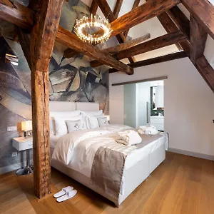 Otel Old Royal Post Boutique & Premium *****